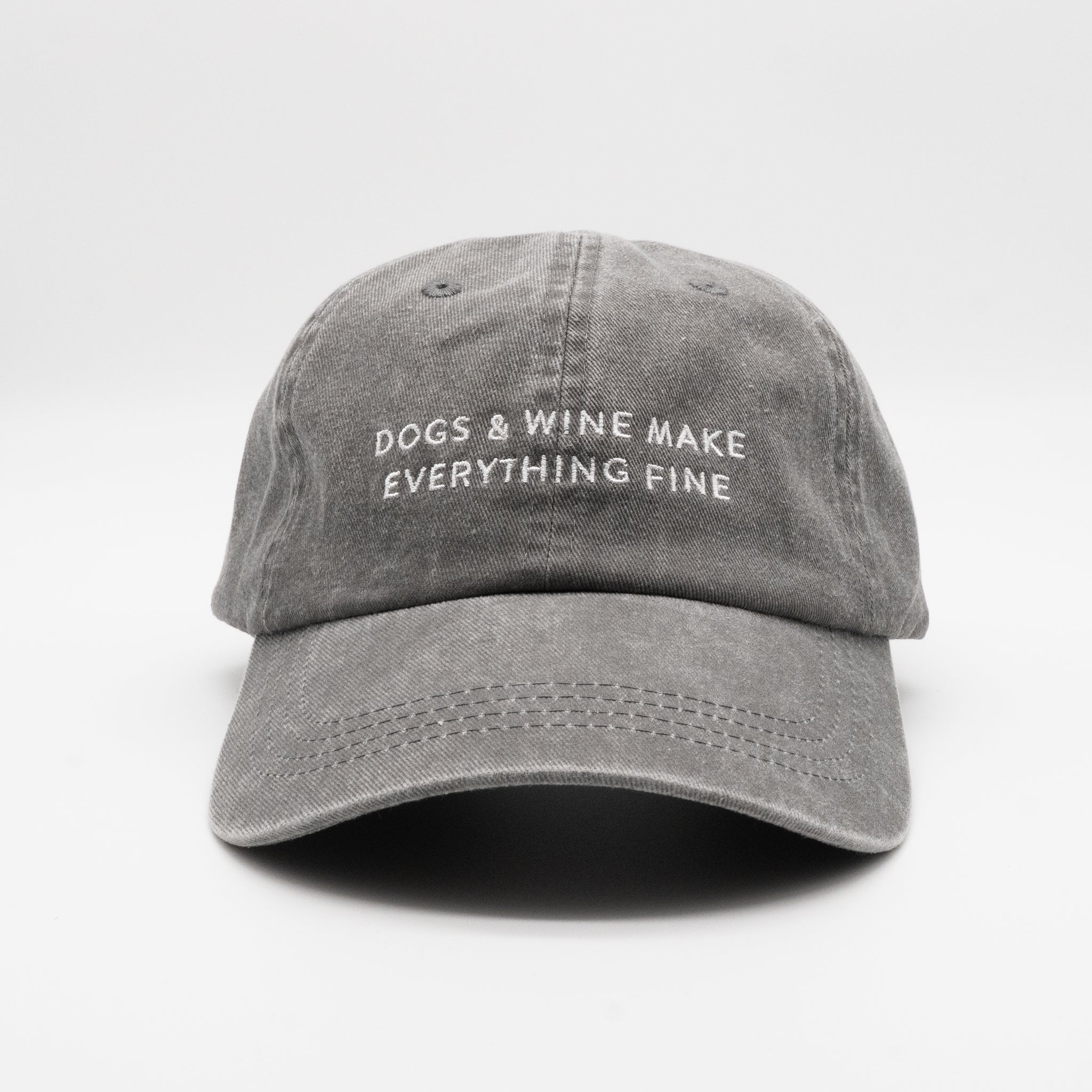 Grå denimkasket - Dogs & Wine Make Everything Fine 